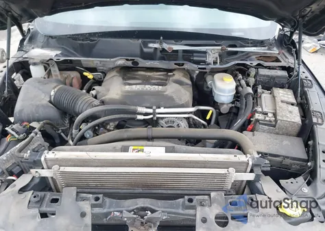 2018 Ram 2500 Slt 4X4 6'4 Box из США, поврежденный, VIN 3C6UR5DJ3JG343719